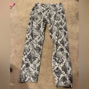 capri leggings